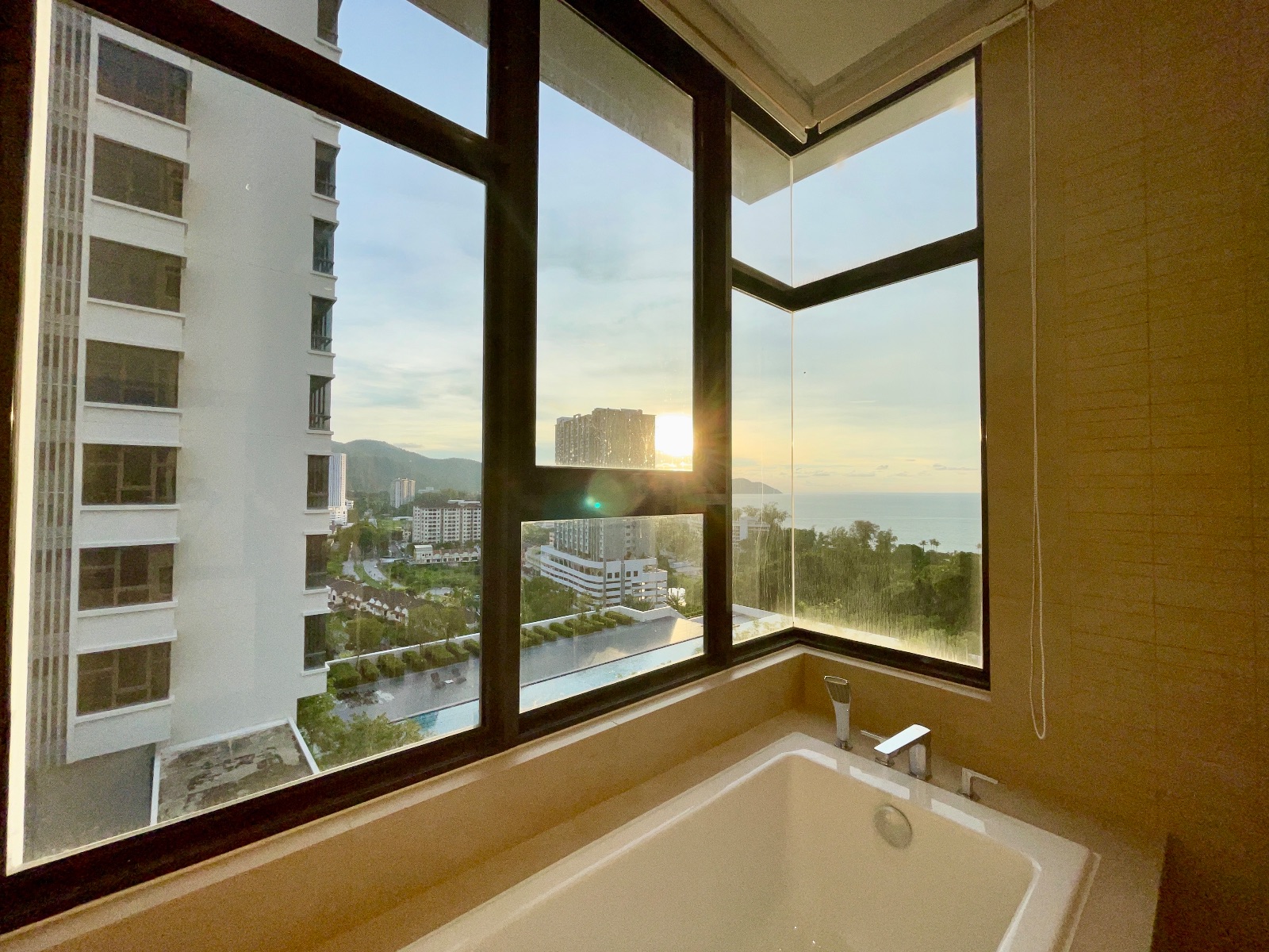 The Marin condominium for sale 7